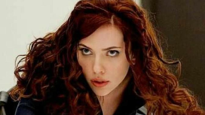 Girls, what would you rate Scarlett Johansson out of 10 in looks?