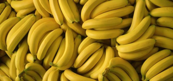 Do you like bananas or apple??