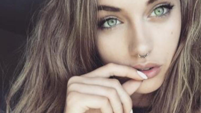 Which eye & hair color combinations are impossible to resist for you?