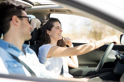 On a first or second date, does it matter if the guy or girl drives?