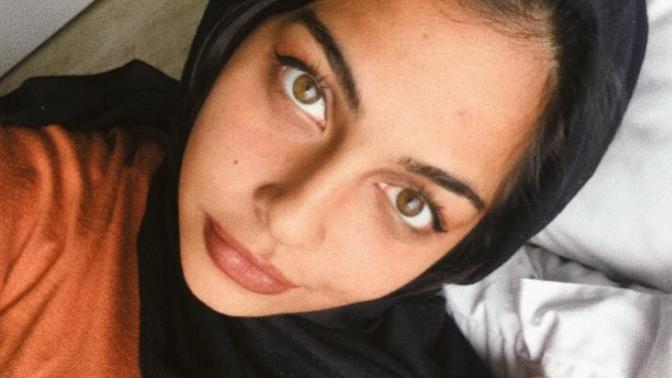 DOES THE HEADSCARF MAKE A DIFFERENCE?