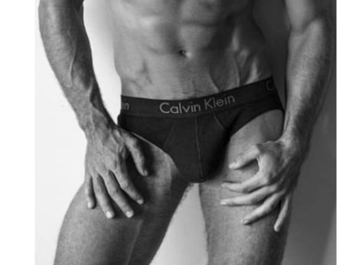 Which of these 2 underwear types do you prefer on a guy?