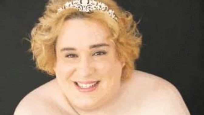 Trans woman sues salon for refusing to perform Brazilian waxing on her?
