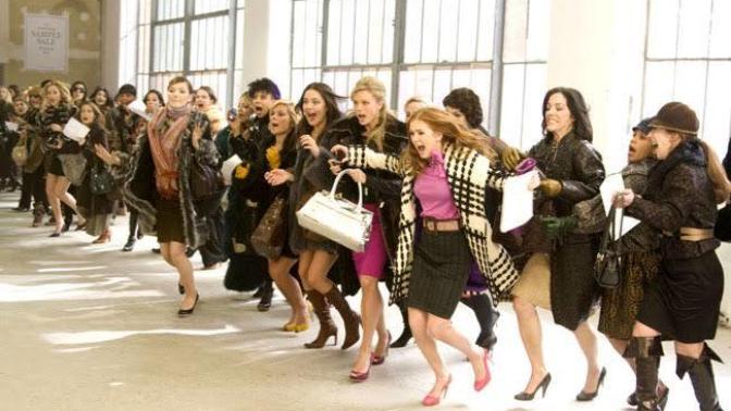 Can you trust a woman about your credit card?