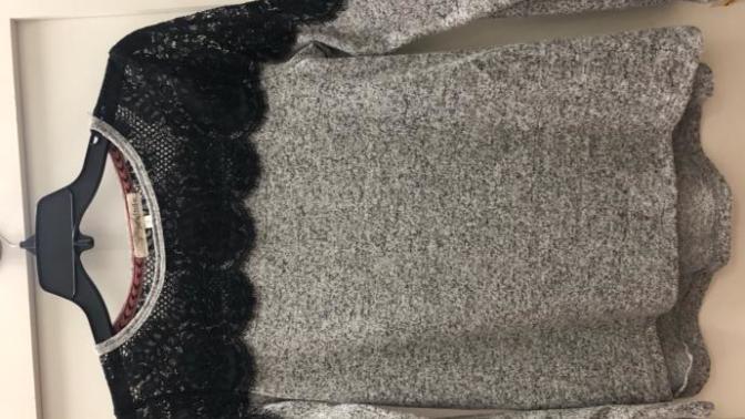 Is this lace shirt cute for winter?