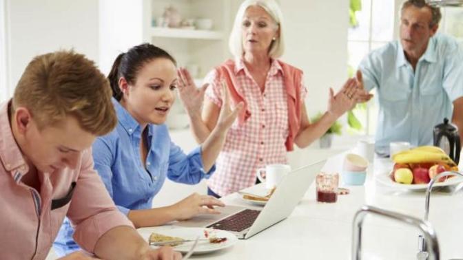 How can I best deal with my toxic (future) in-laws?