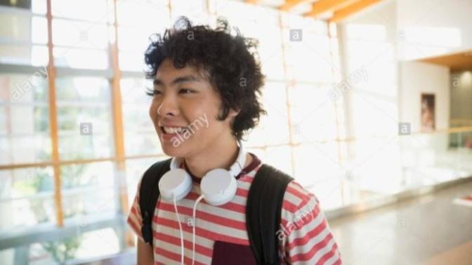 Have you seen an Asian with naturally curly hair before?