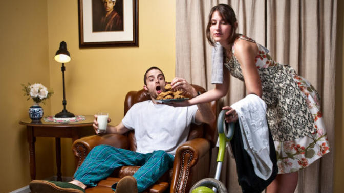 Do you think it’s important to challenge typical gender roles in dating?