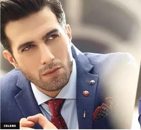 How many of you think he is a gorgeous man?