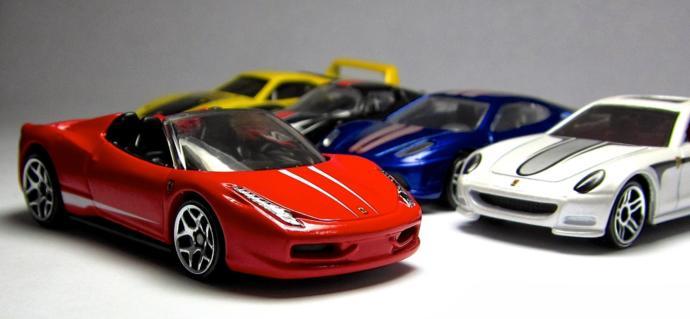 Which Hotwheels do/did you like better? Fantasy or Licensed? What are your favorites?