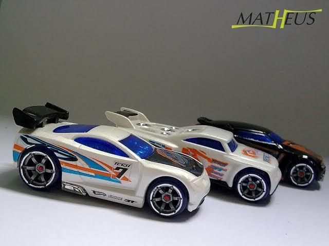 Which Hotwheels do/did you like better? Fantasy or Licensed? What are your favorites?