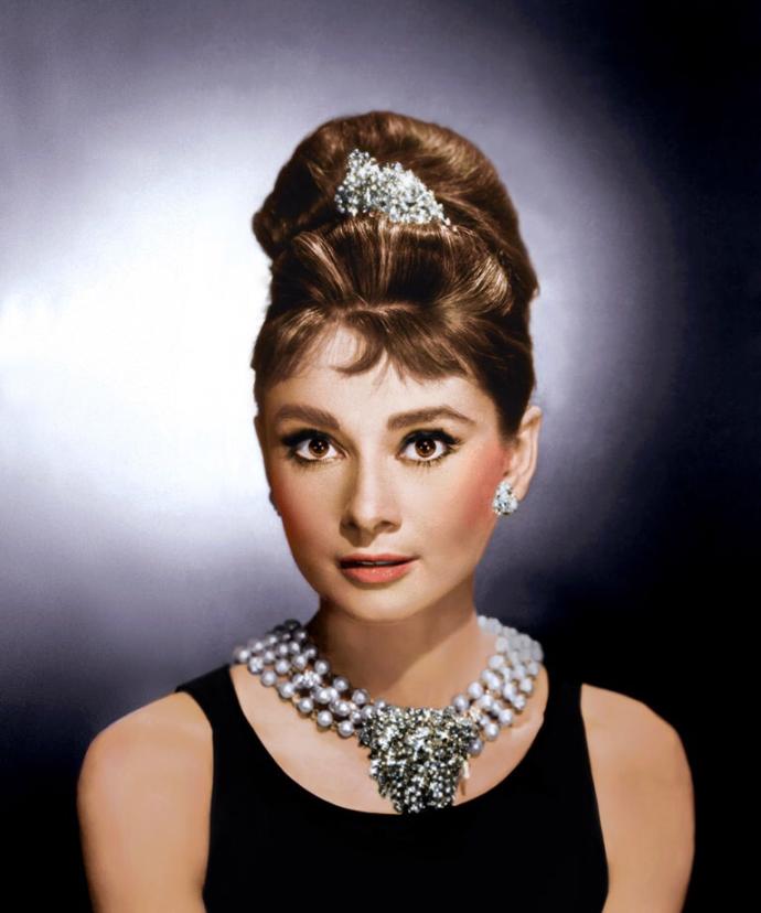 Do guys like pearl necklaces?