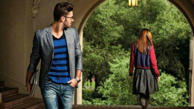 How often do men notice what women wear?