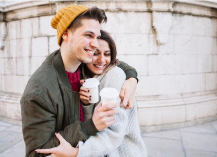 Are you and your partner more of a social couple or a distant couple?