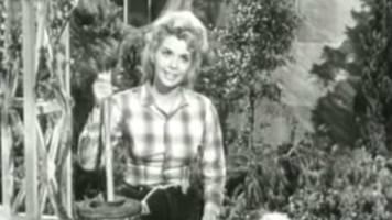 Would you date a masculine female?