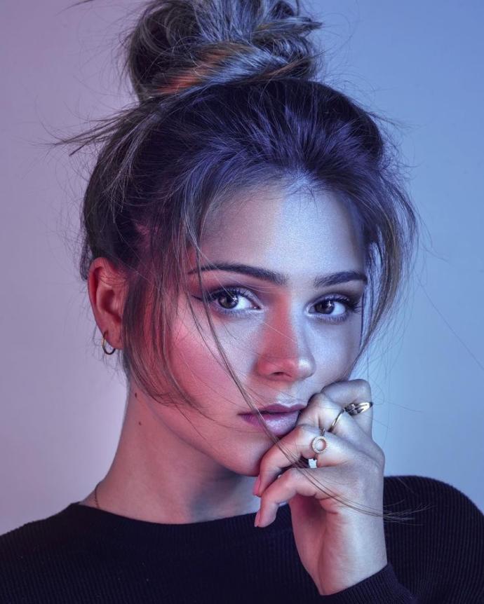 Can you describe your ideal girl?
