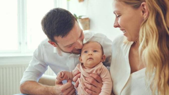 How long should you be with someone before having a child with them?