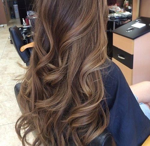 Do guys like straight hair, wavy hair or locks?