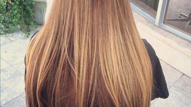 Do guys like straight hair, wavy hair or locks?