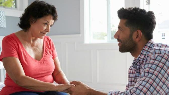 What is the difference between daddy issues and mommy issues? What are their effects on both boys and girls?