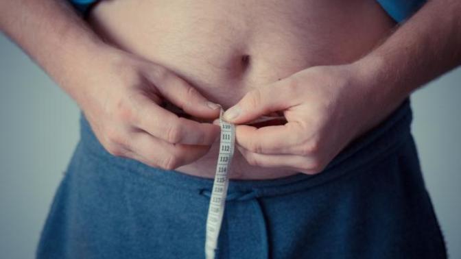 Is it possible to be too fat for a relationship?