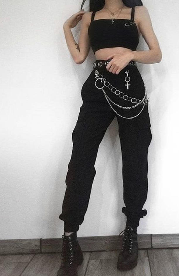 What’s the best fashion style for girls?