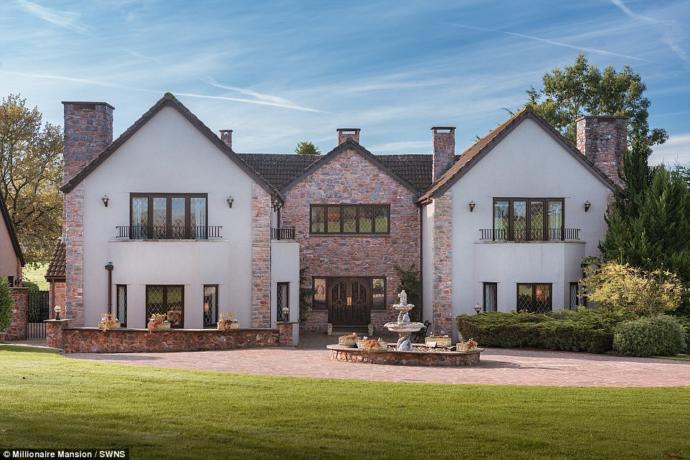 Here is a picture of what the house looks like. Almost the same.