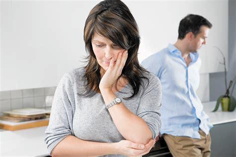 How does it feel to have divorced parents?