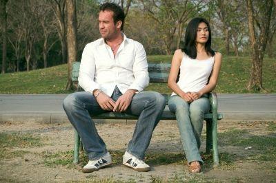 What's the right distance to keep from the person you are dating?
