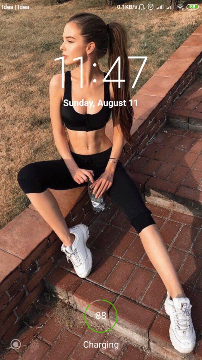 Screenshot your phone home screen?