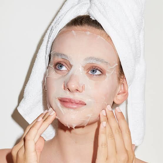 Girls, would you like to be seen by your man when having skincare masks on your face? Guys, do you mind it?