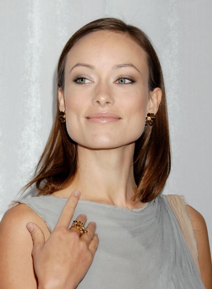 Guys, what do you think about girls with a strong jawline?
