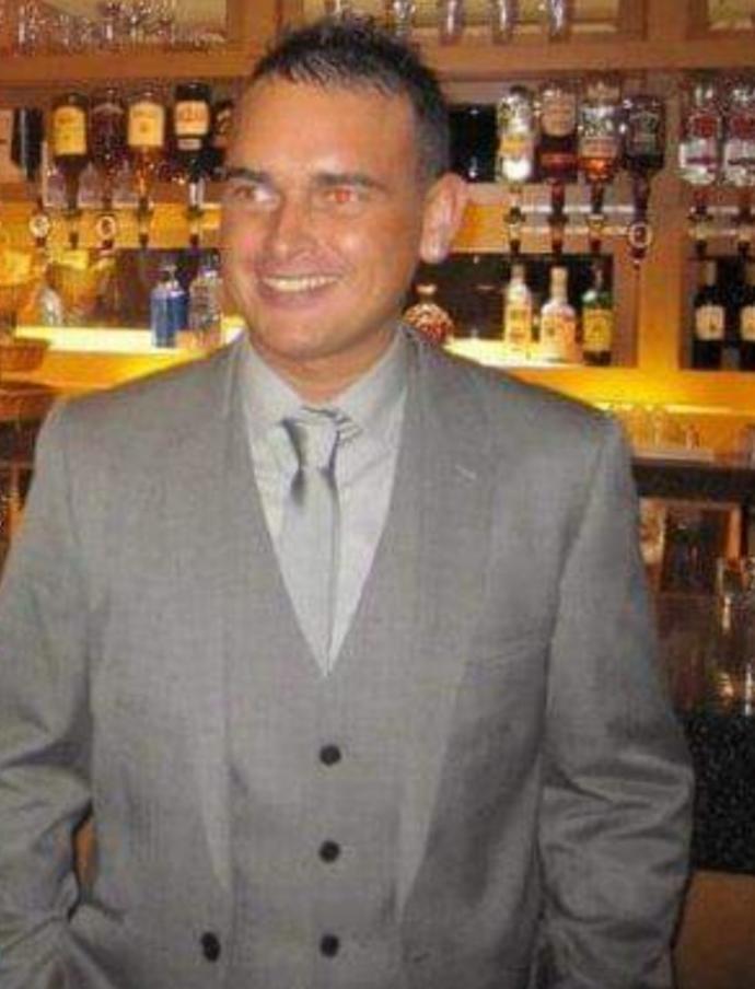 How would you rate your own appearance?