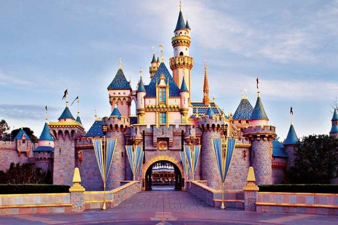 Weekend trip to Oregon or Disneyland?