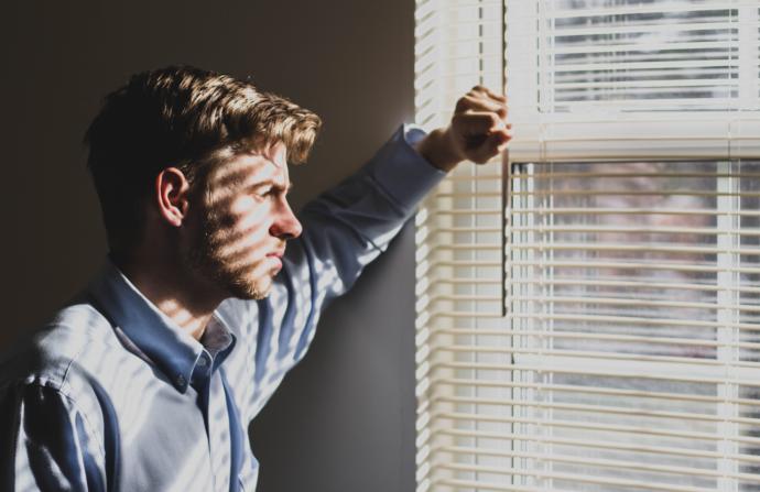 What is the #1 reason MEN lack confidence with women in 2019?