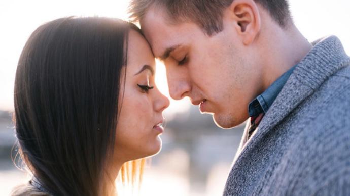 Is contact necessary for a relationship to last?