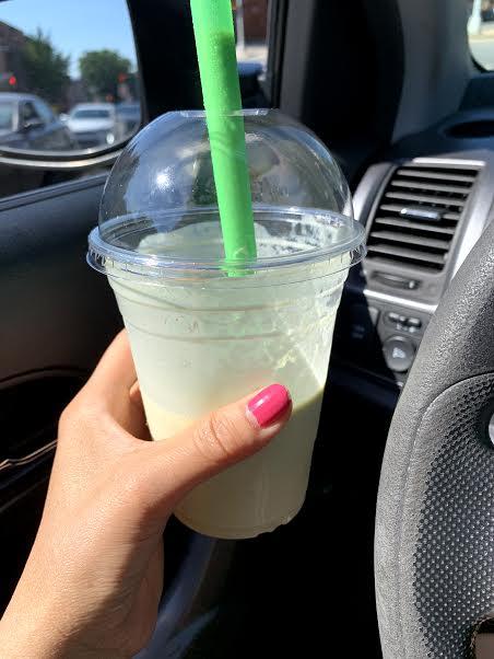 Fake acrylic nails on girls are disgustingly ugly. Agree or disagree?