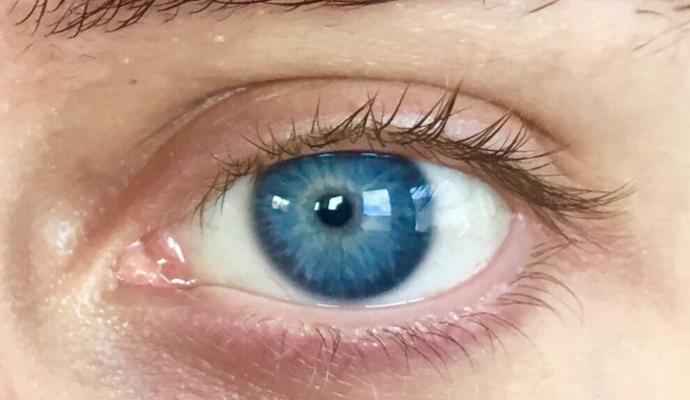 Do guys like eyes as much as girls do?