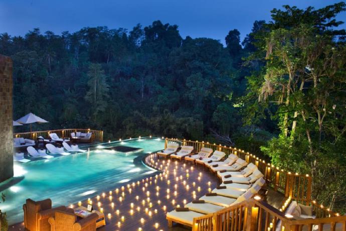 What are some romantic destinations you have visited / want to visit?