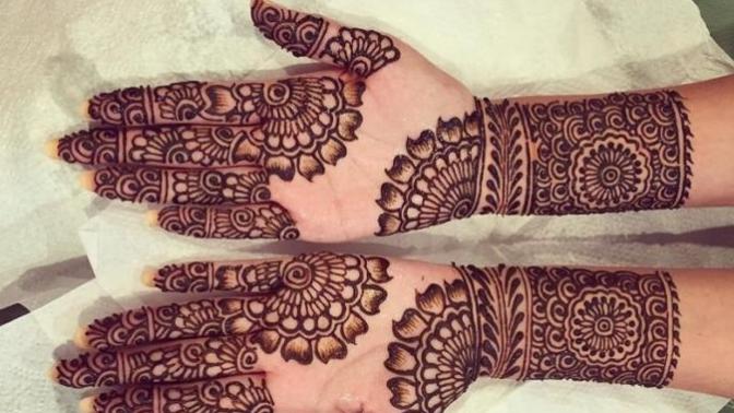 What do you guys and girls think of Mehndi (Henna) on hands?