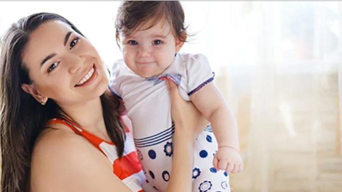 Would you rather have a male or female babysitter/nanny for your kids? Why?