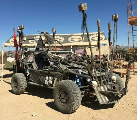 Should modding (Mad Maxing) your car be legal and to what degree??