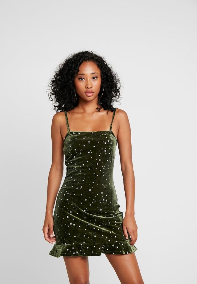 Which dress is better for a date?