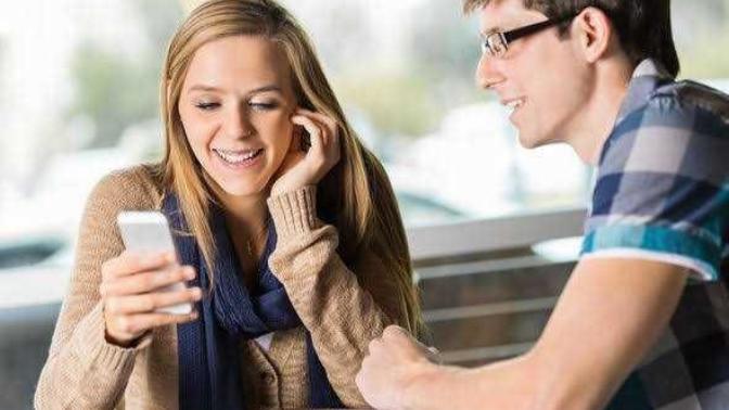 How should I talk to girls in public?