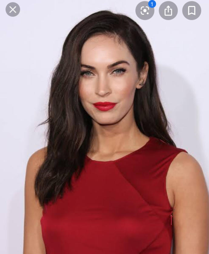Who is more attractive? Megan Fox or Emily Ratajkowski ?