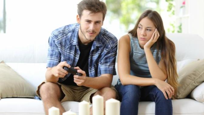 Does your boyfriend play video games too much?