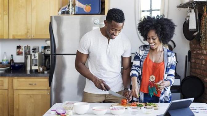 Girls, do you like guys who can cook?