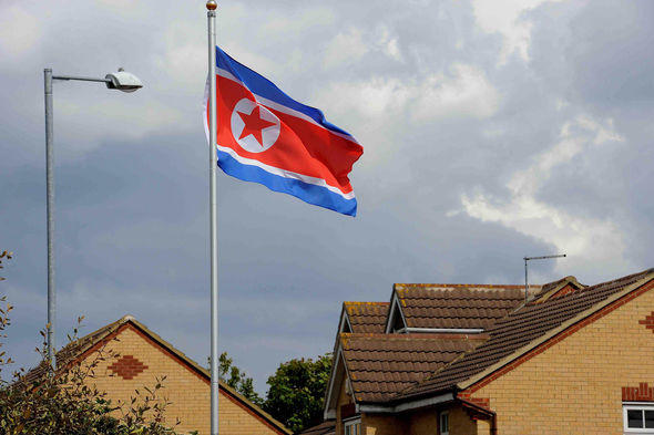 Americans traditionally fly an American flag outside their house, do other countries/provinces or areas do the same with their flags?