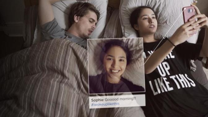 Is it possible to fake happiness on social media?