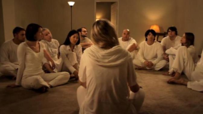 Do you believe religion (any) is a form of a cult? why or why not?